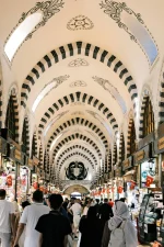 Tour 1: Por la Ciudad Antigua – Día Completo en Estambul - Image 4