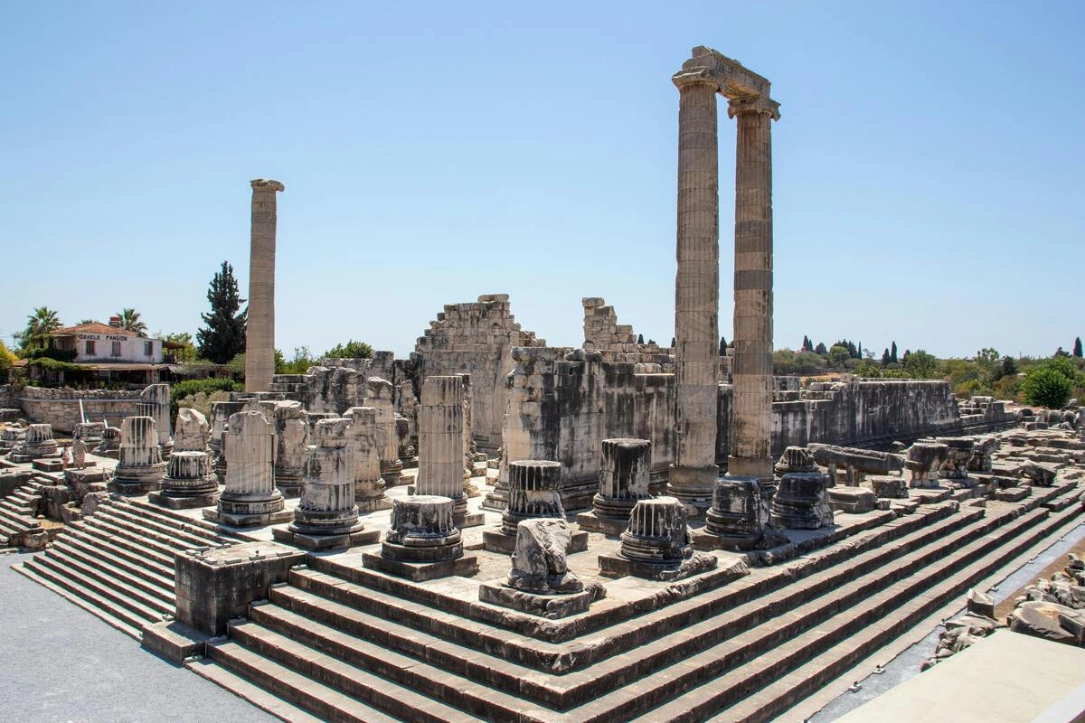 pexels-muzin-kahraman-789215623-33410714_result Tour 9: Legendary Troy with Breakfast and Lunch - Image 1