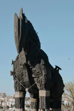 Tour 9: Legendary Troy with Breakfast and Lunch - Image 2